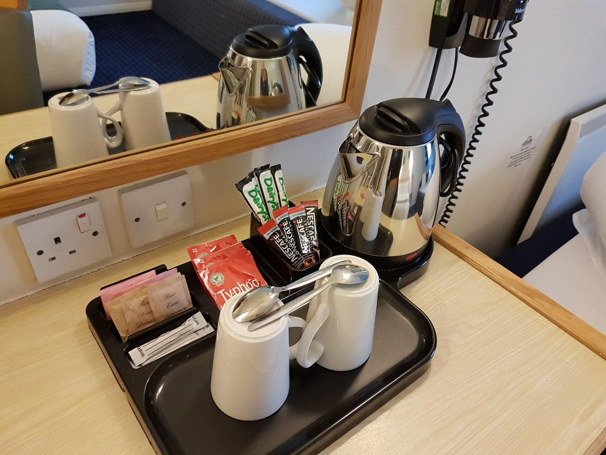 Days Inn Sutton Scotney North Zewnętrze zdjęcie