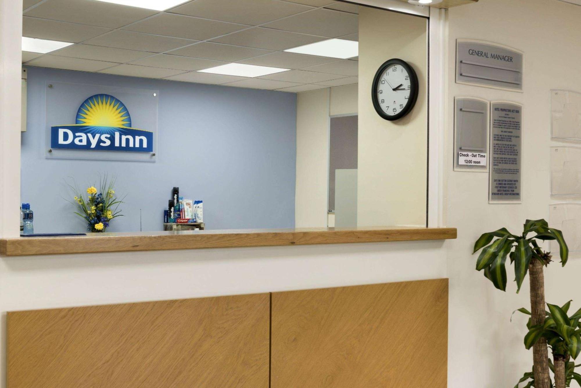 Days Inn Sutton Scotney North Zewnętrze zdjęcie