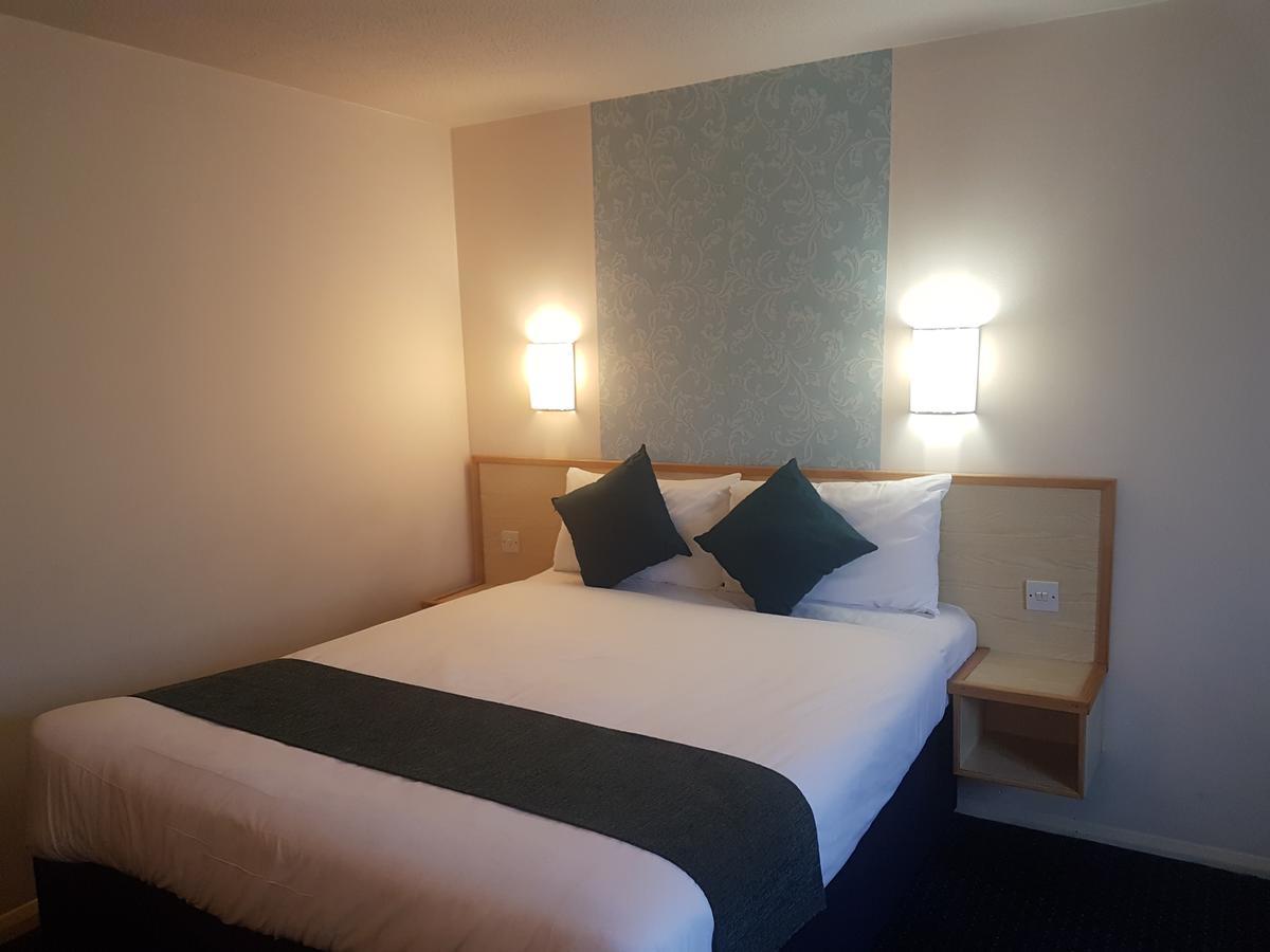 Days Inn Sutton Scotney North Zewnętrze zdjęcie